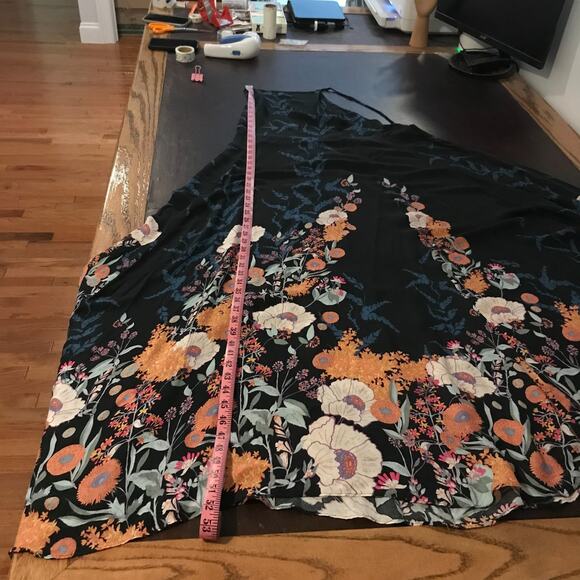 Free People Intimately Embrace It Floral Print Maxi Dress - Size Medium - Picture 8 of 10